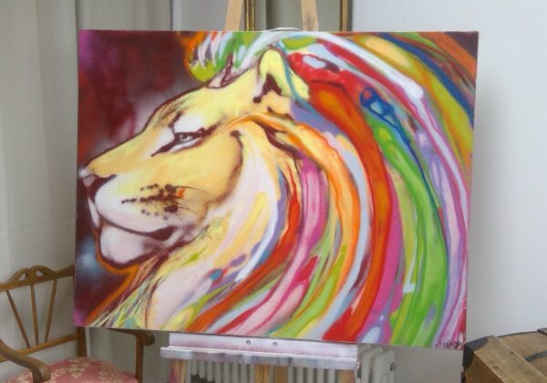 Toile graffée avec un lion